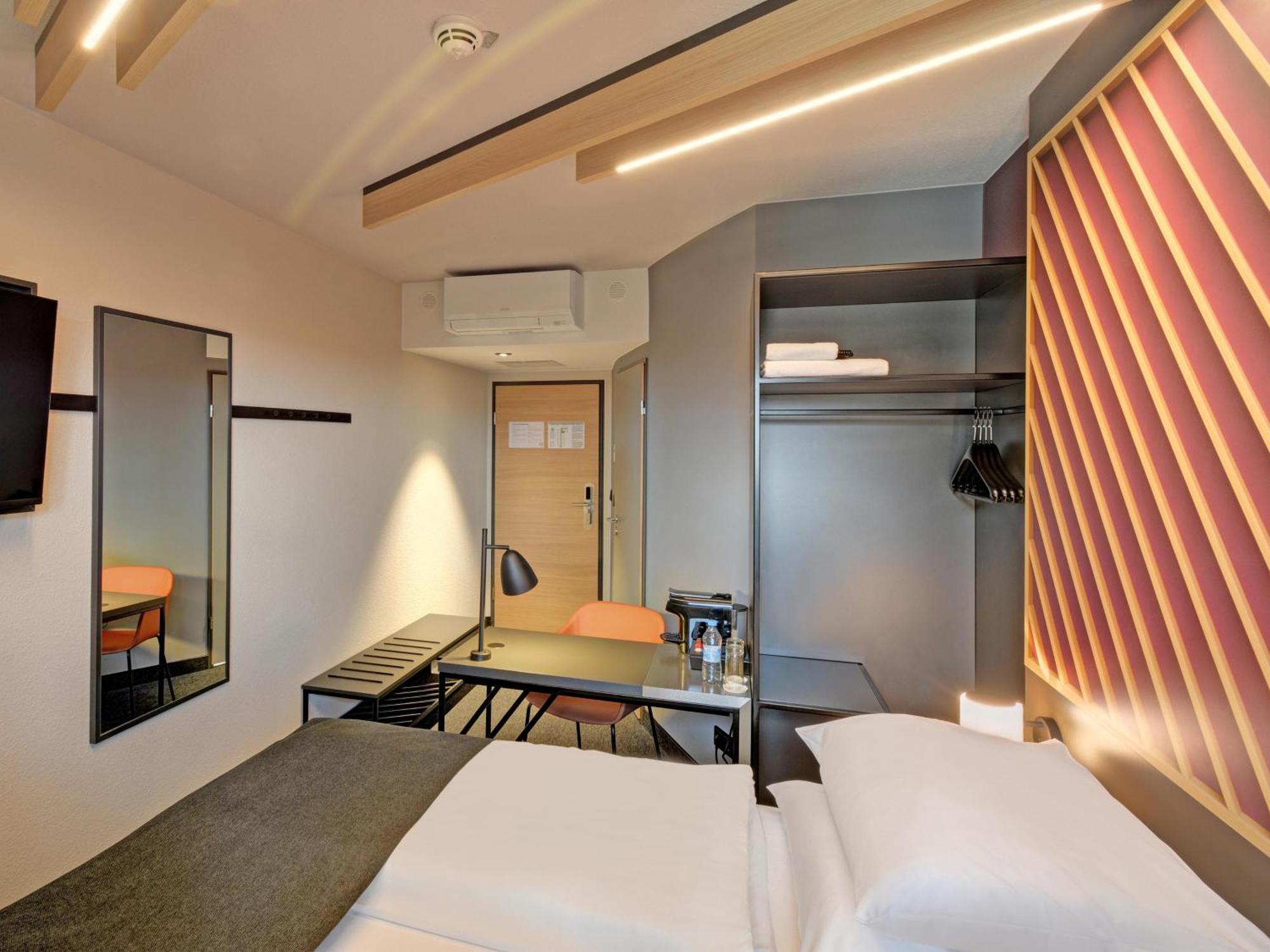 B&B Hotel Kassel-Industriepark Екстериор снимка