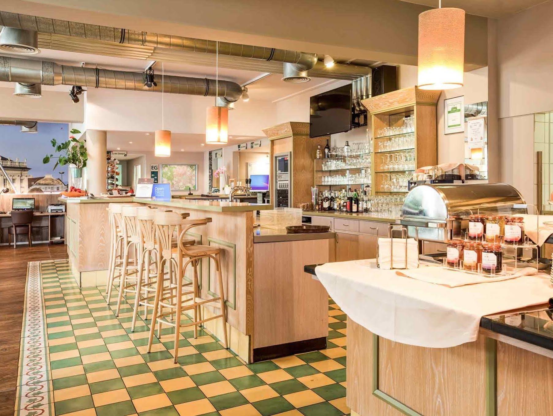 B&B Hotel Kassel-Industriepark Екстериор снимка
